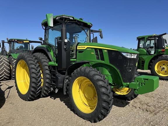 Image of John Deere 7R 250 Image 1