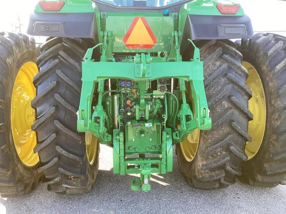 Image of John Deere 7R 250 equipment image 4