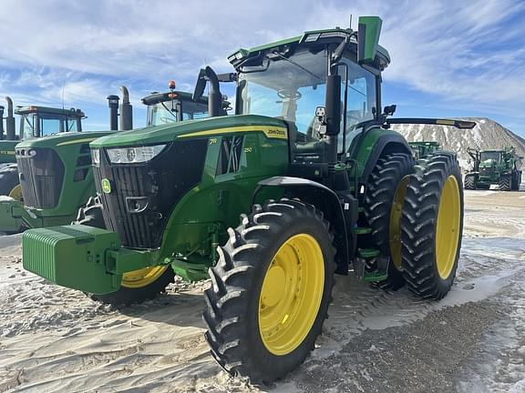 Image of John Deere 7R 250 equipment image 3