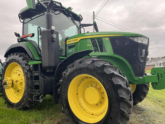 Image of John Deere 7R 250 equipment image 1