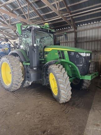2023 John Deere 7R 250 Equipment Image0