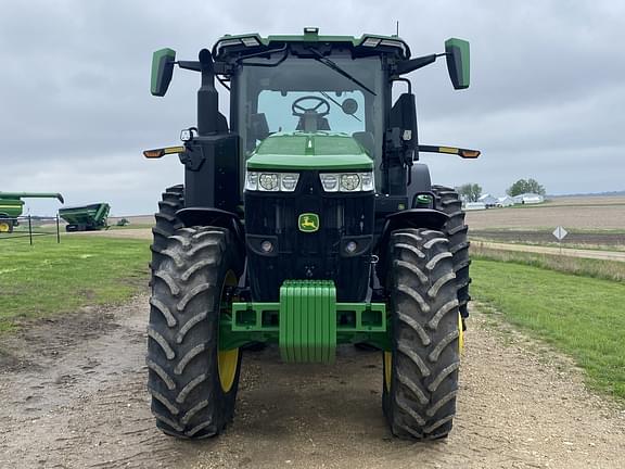 Image of John Deere 7R 250 equipment image 2