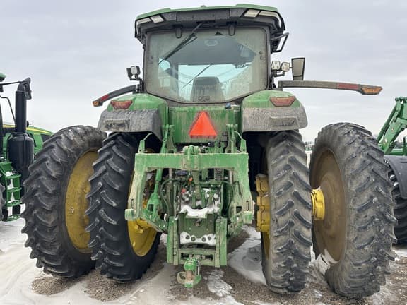 Image of John Deere 7R 250 equipment image 2