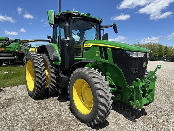 Image of John Deere 7R 250 equipment image 2