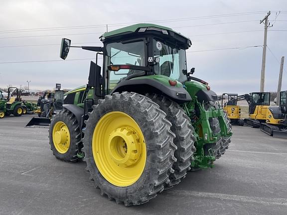 Image of John Deere 7R 250 equipment image 2