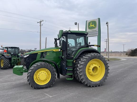 Image of John Deere 7R 250 equipment image 1