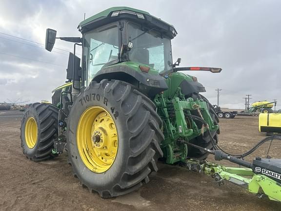 Image of John Deere 7R 270 equipment image 1