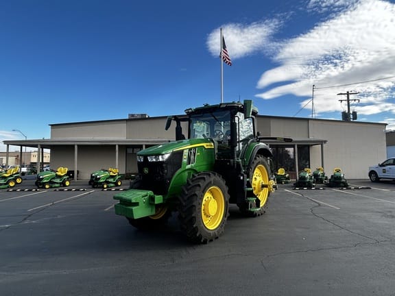 2023 John Deere 7R 270 Equipment Image0