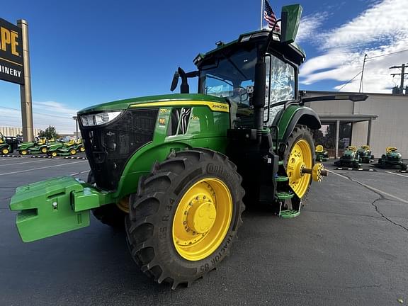 Image of John Deere 7R 270 equipment image 1