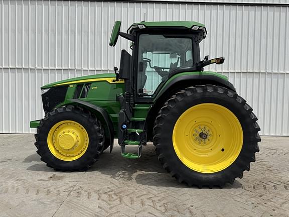 Image of John Deere 7R 270 equipment image 4