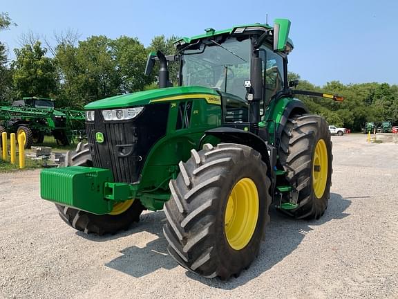 Image of John Deere 7R 270 equipment image 1