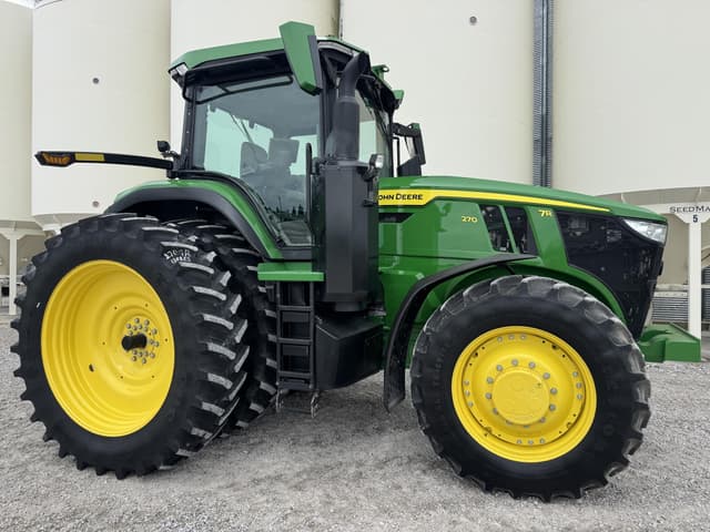 Image of John Deere 7R 270 equipment image 1