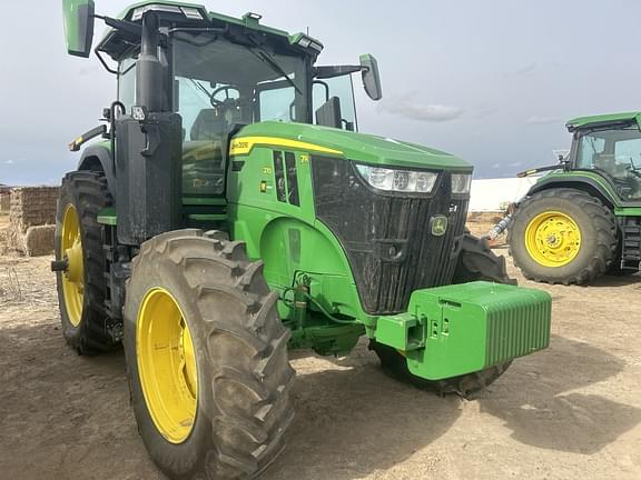 Image of John Deere 7R 270 equipment image 4