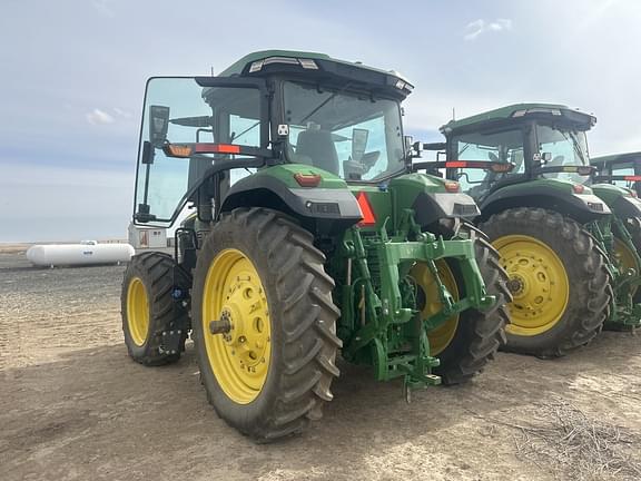 Image of John Deere 7R 270 equipment image 1