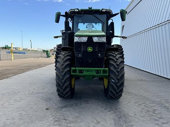 Image of John Deere 7R 270 equipment image 2