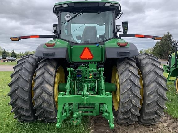 Image of John Deere 7R 270 equipment image 2