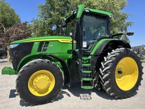 2023 John Deere 7R 290 Image