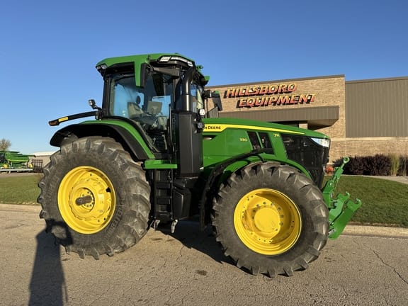 2023 John Deere 7R 330 Equipment Image0