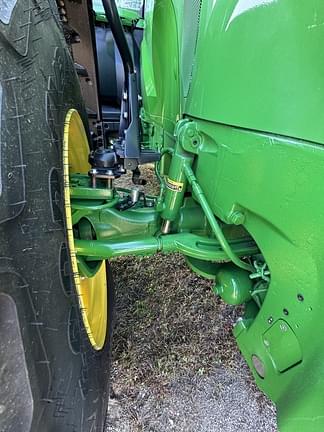 Image of John Deere 7R 330 equipment image 4