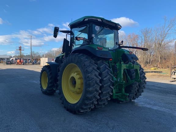 Image of John Deere 7R 330 equipment image 4