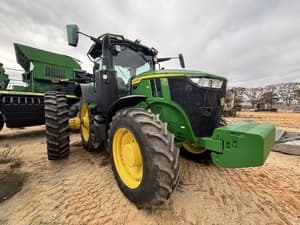 2023 John Deere 7R 350 Image