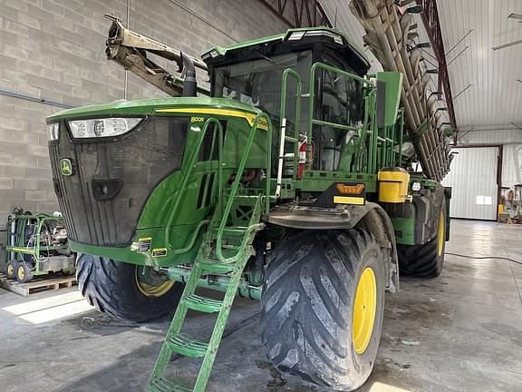 Image of John Deere 800R Primary image