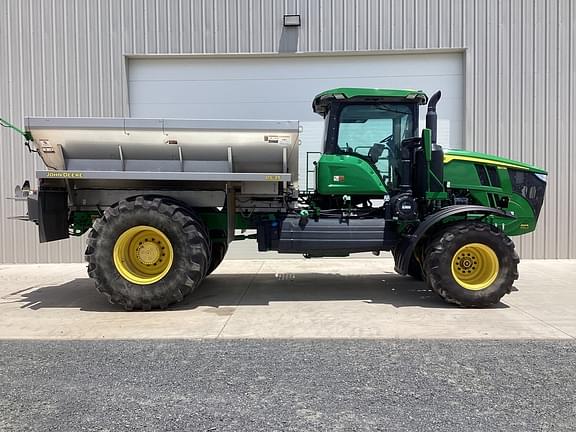 Image of John Deere 800R equipment image 4