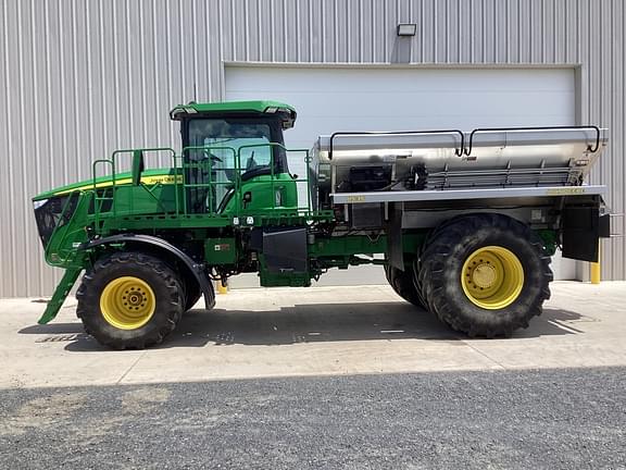 Image of John Deere 800R Primary image