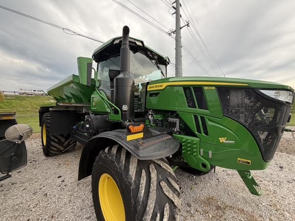 Image of John Deere 800R equipment image 3
