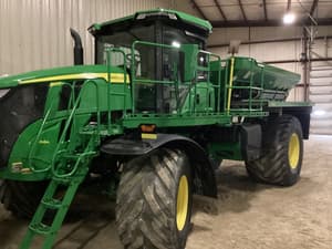 2023 John Deere 800R Image
