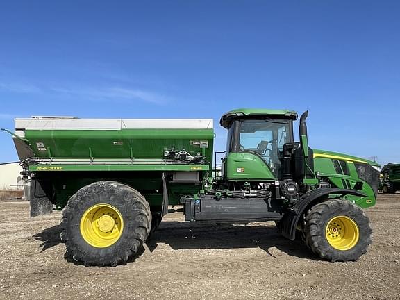 Image of John Deere 800R Primary image