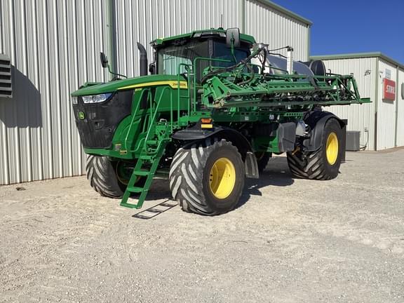 Image of John Deere 800R equipment image 1