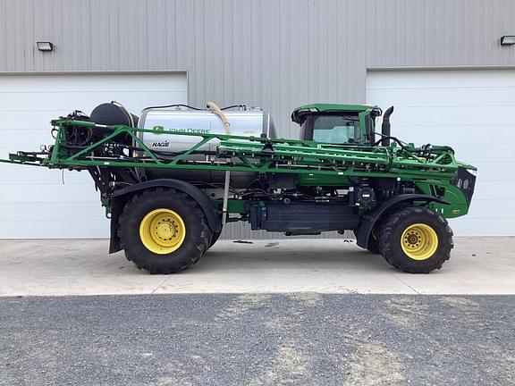 Image of John Deere 800R equipment image 4