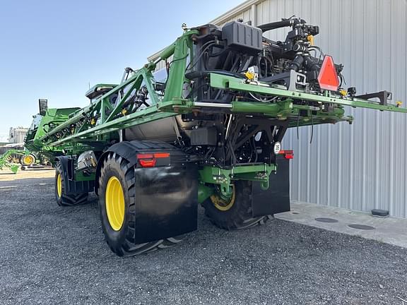 Image of John Deere 800R equipment image 4