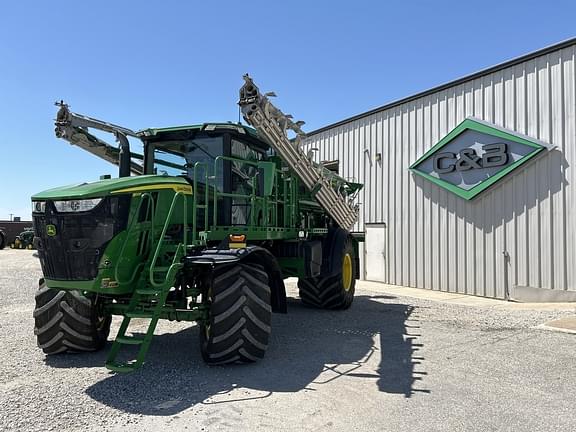 Image of John Deere 800R equipment image 1