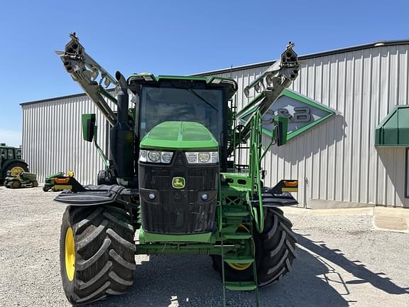 Image of John Deere 800R equipment image 3