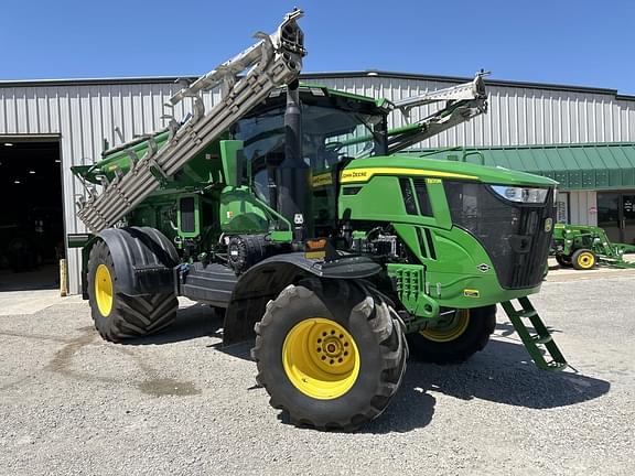 Image of John Deere 800R Primary image