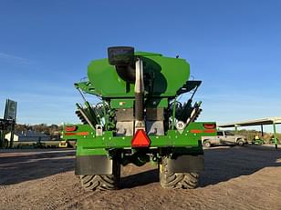 Main image John Deere 800R 4