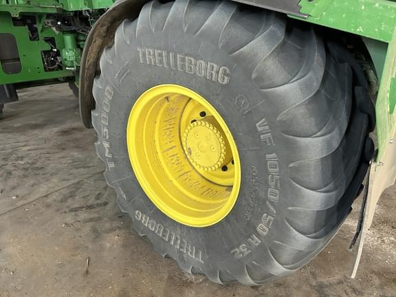 Image of John Deere 800R equipment image 4