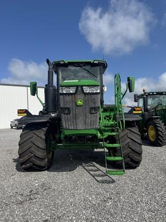 Image of John Deere 800R equipment image 1