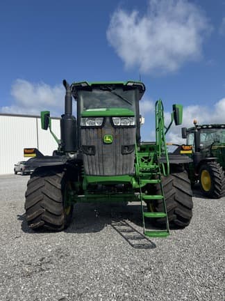 Image of John Deere 800R equipment image 2