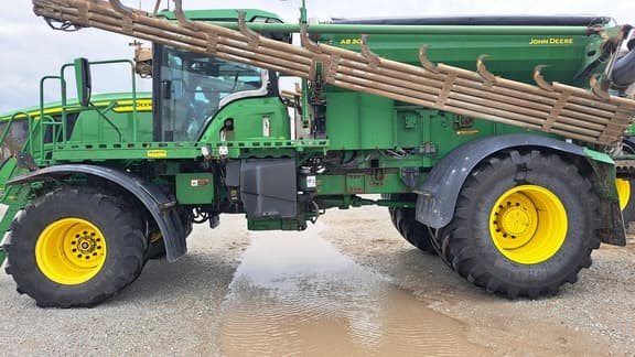 Image of John Deere 800R equipment image 2