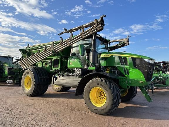 Image of John Deere 800R Primary image