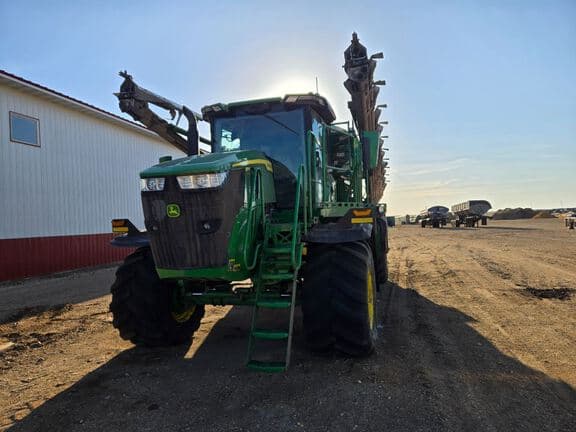 Image of John Deere 800R Image 0