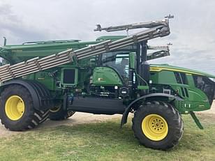 Main image John Deere 800R 13