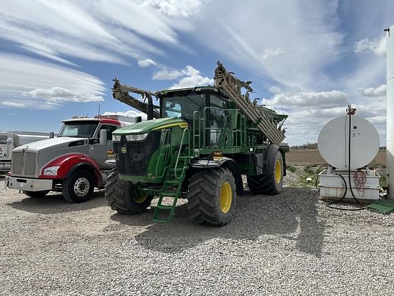 Image of John Deere 800R Primary image