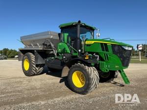 2023 John Deere 800R Image