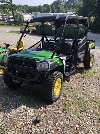 2025 John Deere XUV 825M S4 Equipment Image0