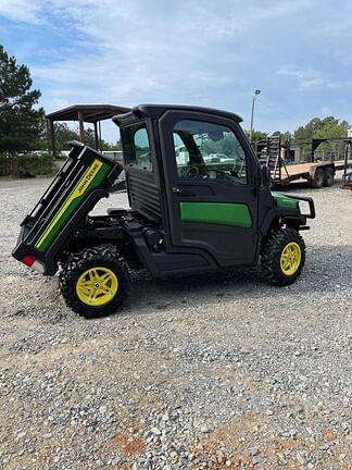 Image of John Deere Gator XUV 835M equipment image 3