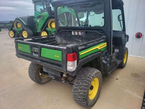 Image of John Deere XUV 835M Image 1